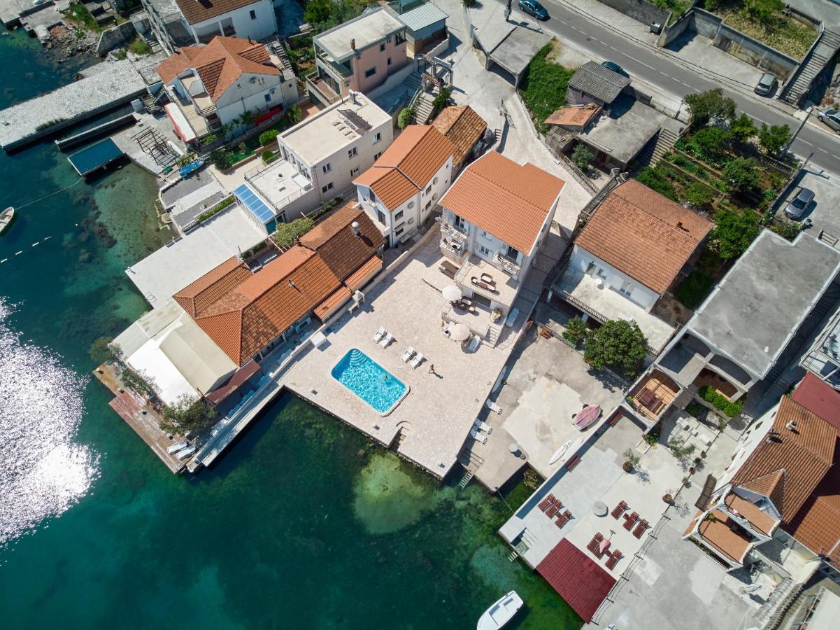 Apartments Tamaris 티바트 외부 사진